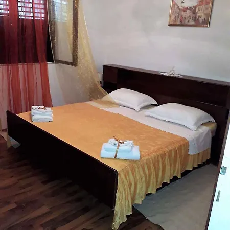 In - Sibenik Riviera 36431 *