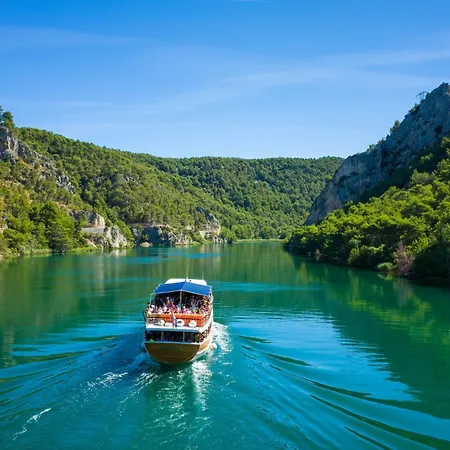 In - Sibenik Riviera 36431 Primošten