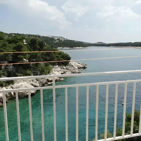 In - Sibenik Riviera 36431 * Primošten