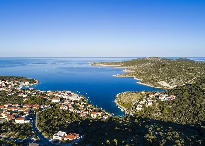 In - Sibenik Riviera 36431 * Primošten